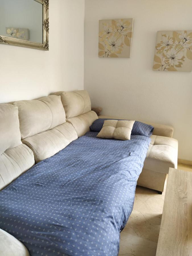 Lovely Apartment In Torremolinos Views Of The Sea, Pool, Terrace, Sofa Bed And Fully Equipped Kitchen Exterior foto