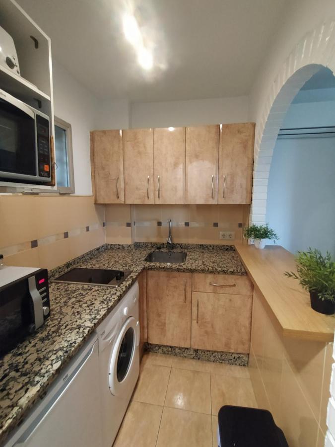 Lovely Apartment In Torremolinos Views Of The Sea, Pool, Terrace, Sofa Bed And Fully Equipped Kitchen Exterior foto