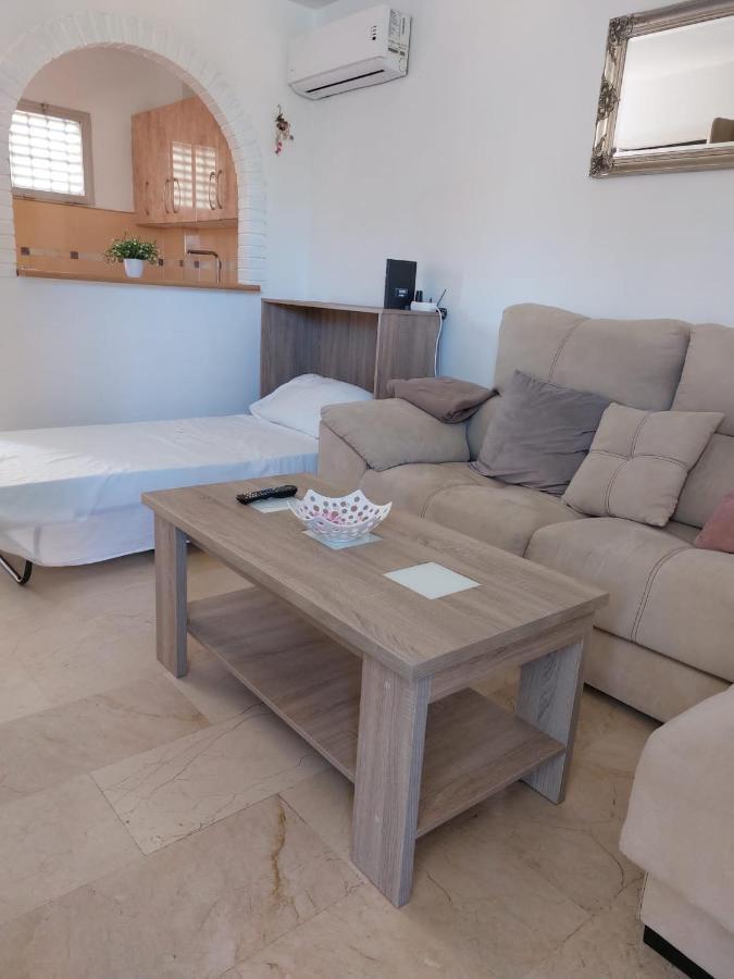 Lovely Apartment In Torremolinos Views Of The Sea, Pool, Terrace, Sofa Bed And Fully Equipped Kitchen Exterior foto